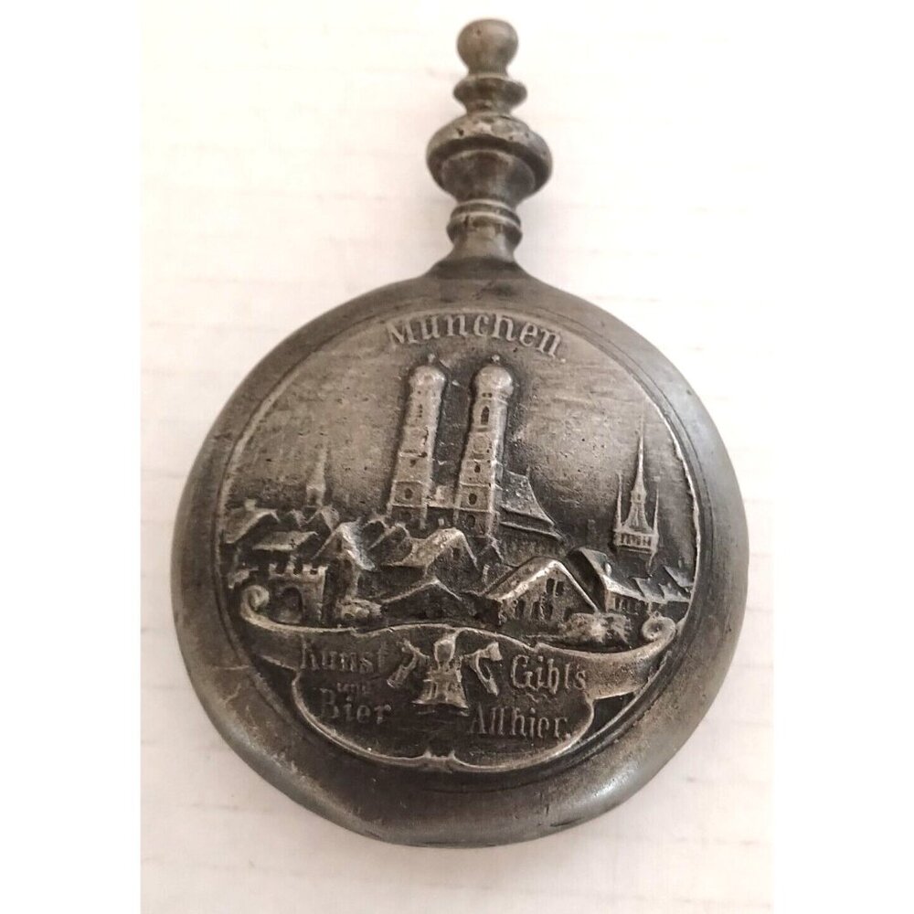 German Munich Vintage Metal Snuff Bottle Kunst und Bier Gibt's Allhier RARE